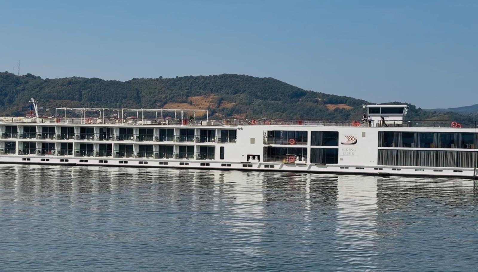 Trei nave de croazieră, simultan în Portul Orșova. Peste 2.000 de turiști au ajuns în ultima perioadă pe Dunăre