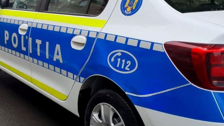 A amenințat cu moartea un polițist, după ce fusese sancționat pentru consum de alcool în public. Un tânăr de 26 de ani, reținut