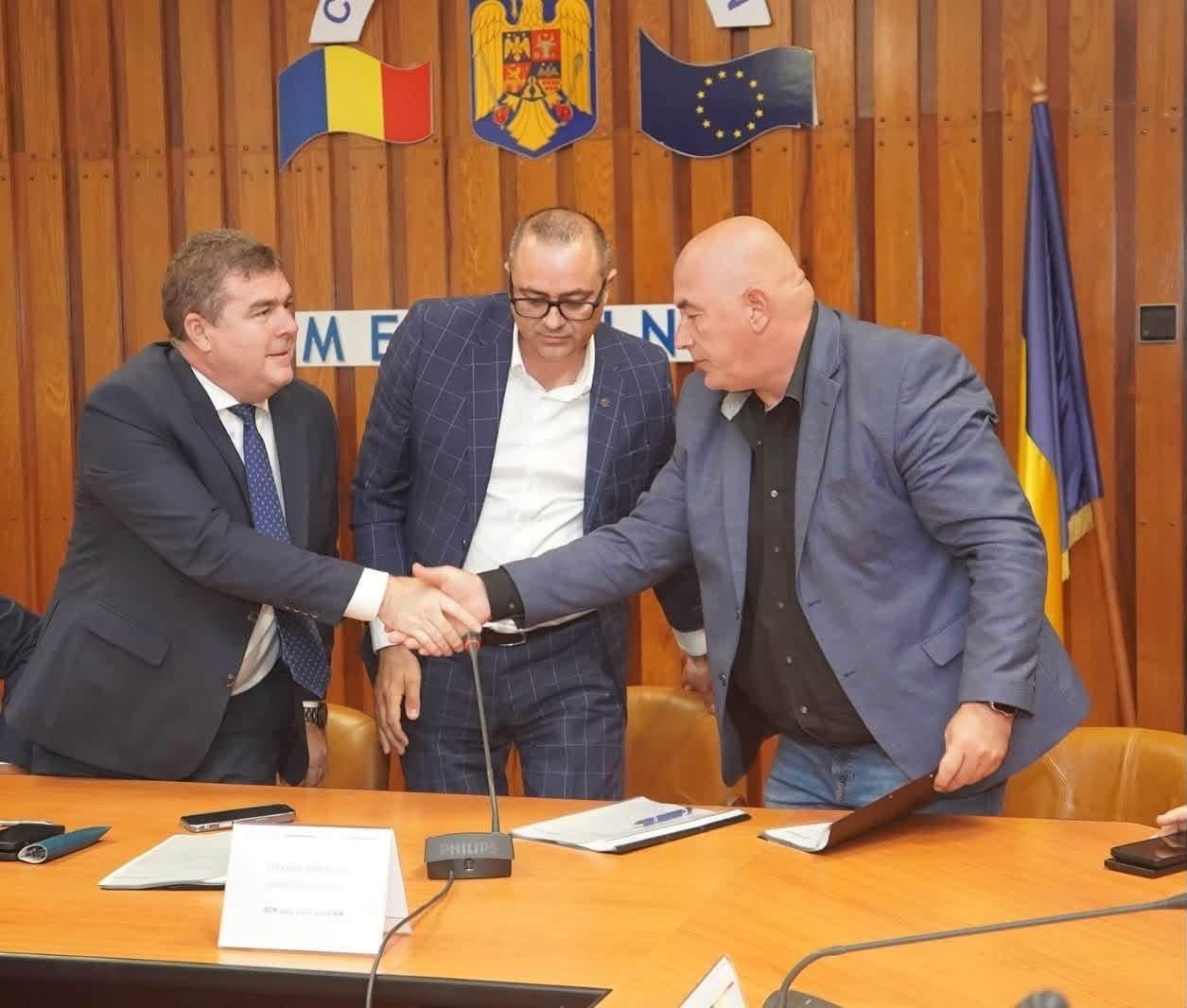 Aproape 6 milioane de euro, fonduri europene pentru investiții în Bala, Corlățel și Devesel